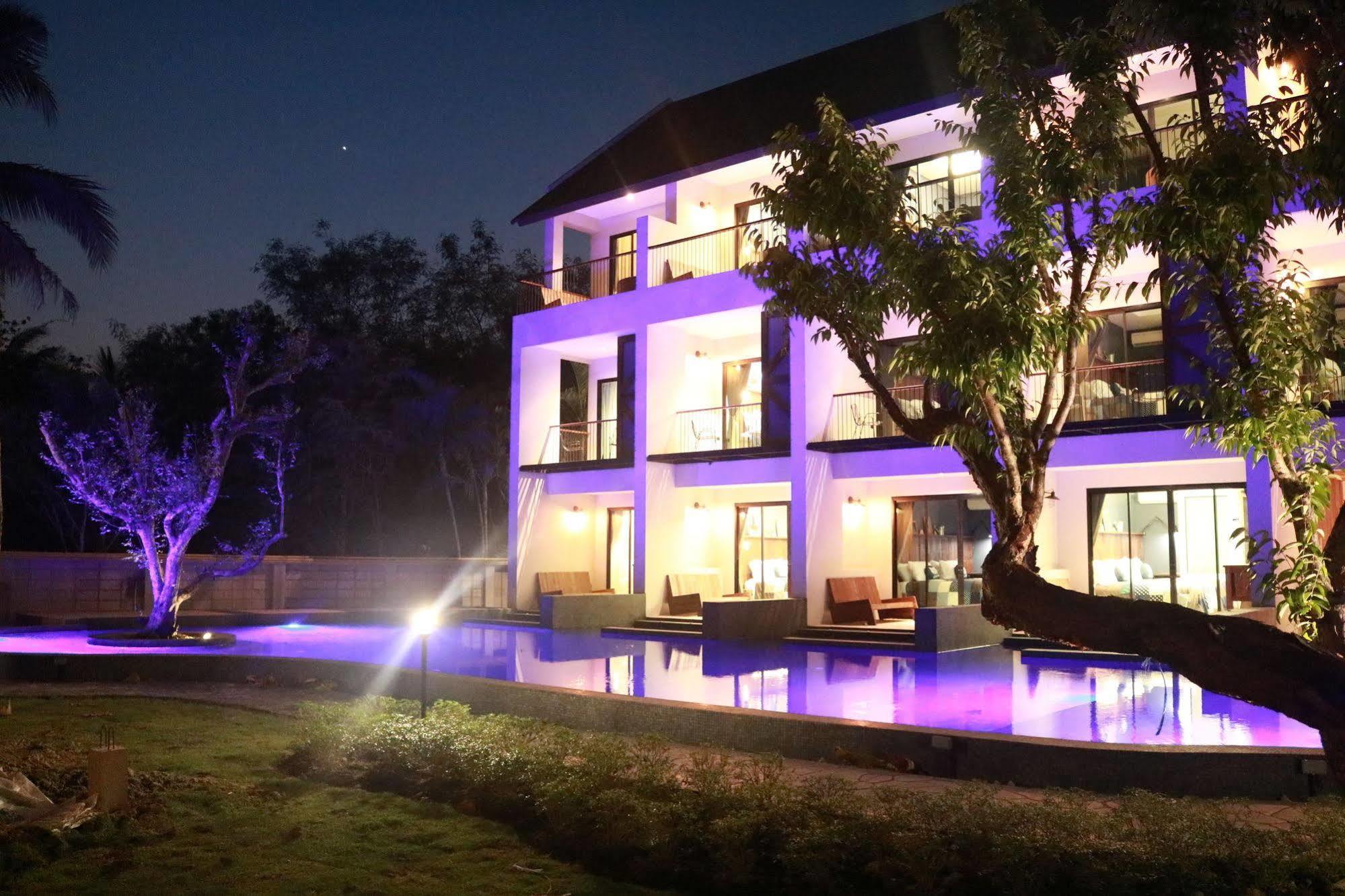 Pawtel Otel Mae Rim Dış mekan fotoğraf